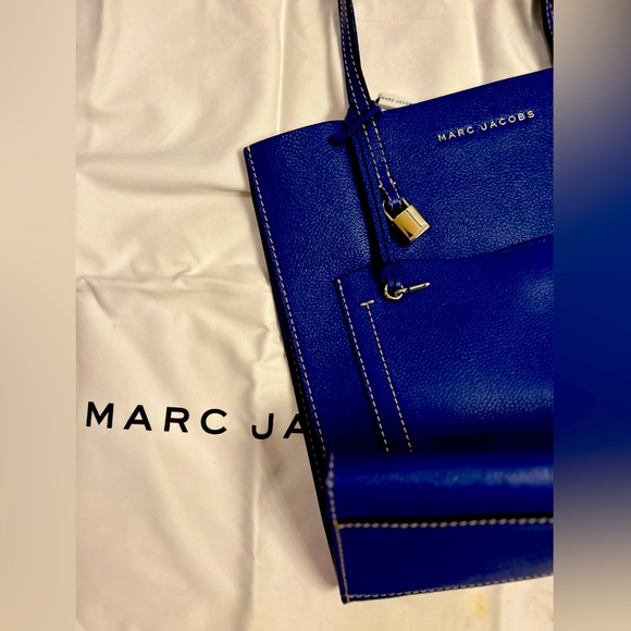Marc Jacobs leather shoulder bag with tag - Picture 3 of 4